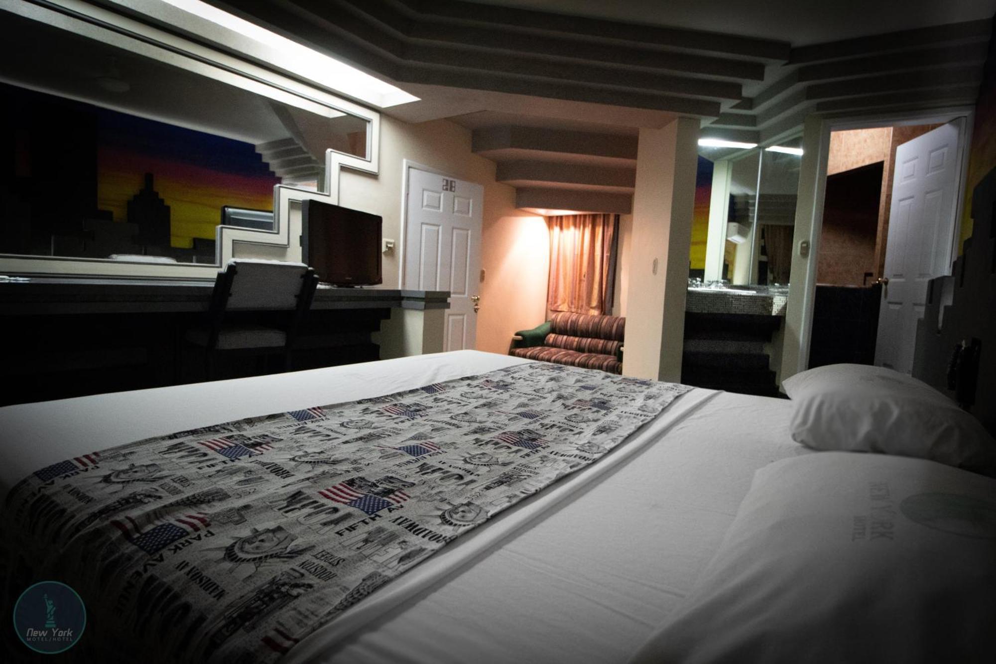 New York Hotel/Motel Orizaba  Extérieur photo