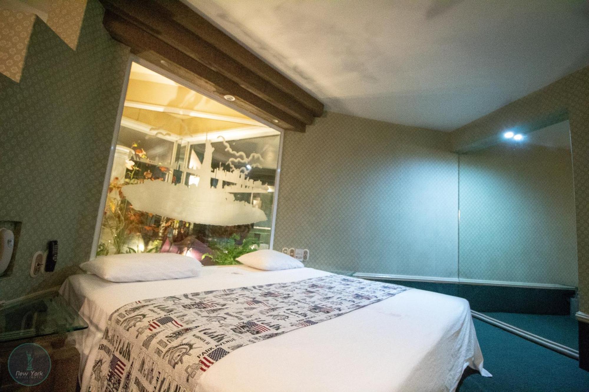 New York Hotel/Motel Orizaba  Extérieur photo