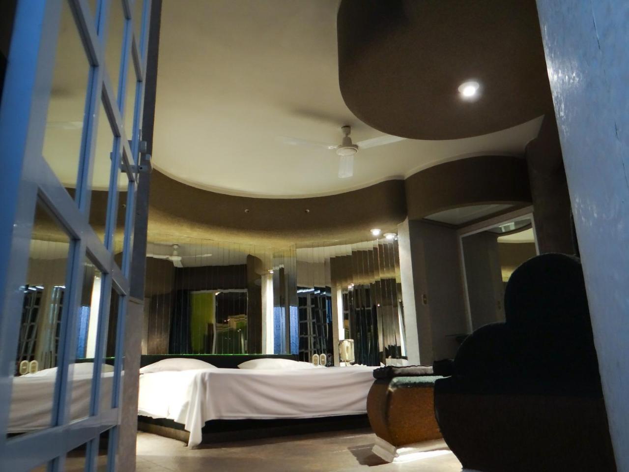 New York Hotel/Motel Orizaba  Extérieur photo